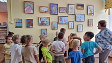 В Курске открылся детский вернисаж