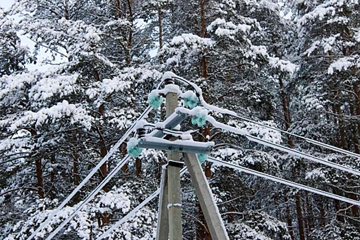 Энергетики начали подавать свет по временной линии к Мурманску и Североморску