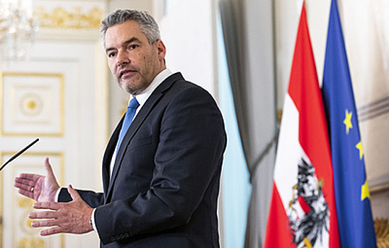 Канцлер Австрии заявил, что "Северный поток - 2" не должен быть средством давления на РФ
