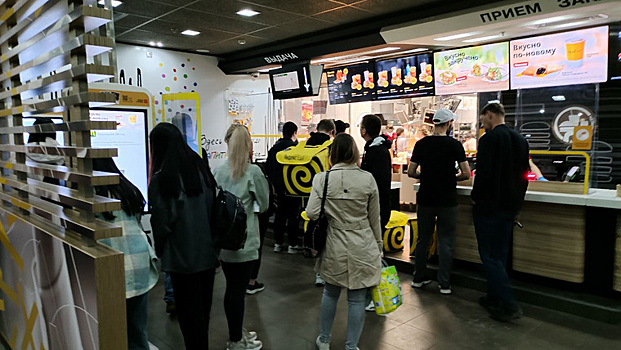 В Сургуте McDonald’s работает в обход западных санкций