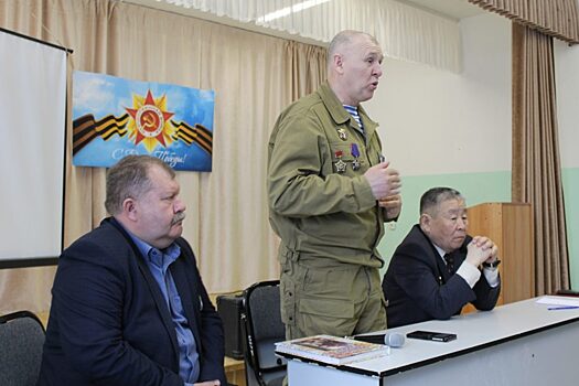 Общероссийский народный фронт в Якутии организовал уроки патриотизма