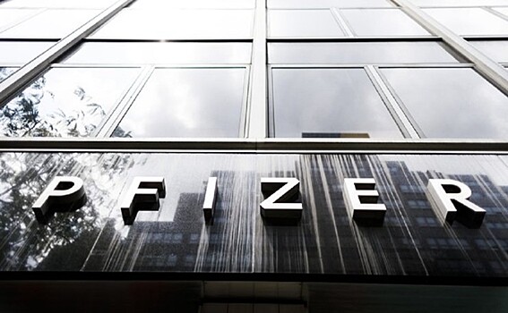 Чистая прибыль Pfizer сократилась в 2 раза за 2018 год