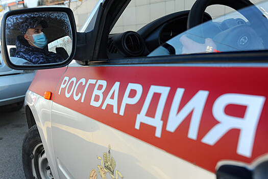 В Вологде росгвардейцы задержали мужчину за стрельбу из автомата на свадьбе
