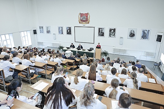 Депутаты изучают, как ведется целевой набор студентов на Среднем Урале