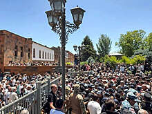 Власти Армении отправили четыре спецподразделения для задержания Аджапахяна