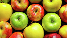 Ученые доказали пользу яблок для мозга