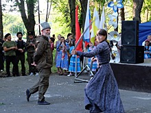 Казачки впервые приняли участие в конном переходе Терского войска на Ставрополье
