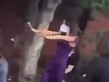 Массовая драка посетителей и артистов московского гей-клуба попала на видео