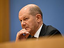Рейтинг Шольца упал до рекордно низкого уровня