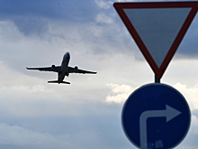 Перевозчик Qazaq Air приостановил полеты в Екатеринбург