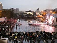Екатеринбург отметил День Победы масштабным концертом