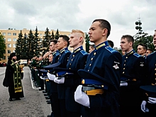 Курян приглашают стать абитуриентами военной академии связи имени Будённого