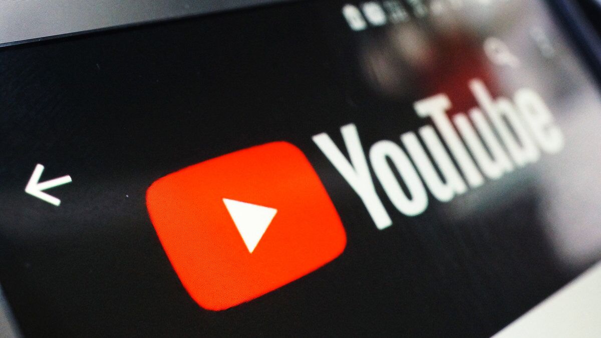 YouTube перестал воспроизводить видео почти во всех браузерах в РФ