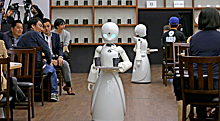 Ресторан с роботами‐официантами открылся в Токио