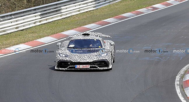 Прототип Mercedes-AMG One заметили на Нюрбургринге