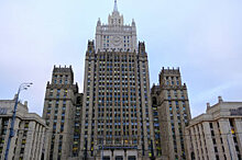 Посол РФ заявил о готовности обсуждать с США "вмешательство в выборы"