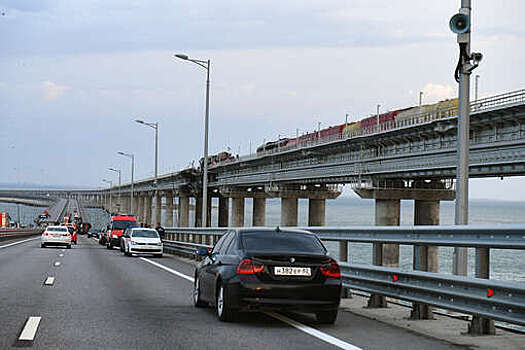 Минтранс сообщил о ликвидации заторов на подъездах к Крымскому мосту