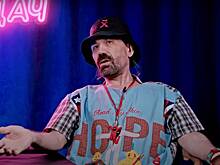 Трогал между ног: поведение Богдана Титомира на сцене вызвало у зрителей ступор