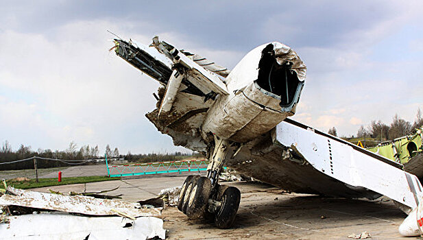 Экипаж Ту-154 Качиньского знал о сложных погодных условиях, заявили в МАК