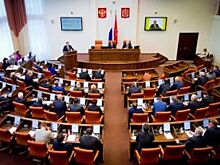 Александр Усс отправил в отставку третьего члена красноярского правительства