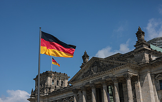 Денег нет, а помогать надо: на какие риски идут власти ФРГ ради поддержки Киева