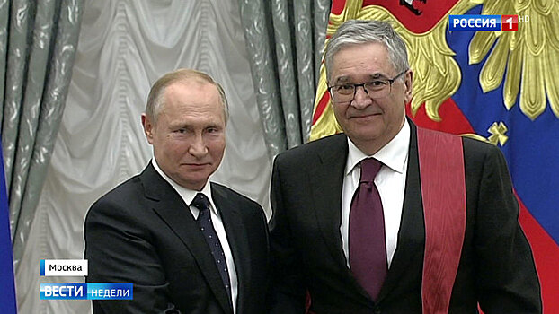 Президент вручил награды выдающимся россиянам