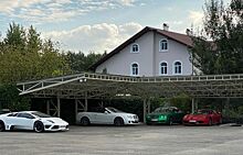 В небольшом украинском поселке под Киевом нашли стоянку с Ferrari, Lamborghini и Bentley
