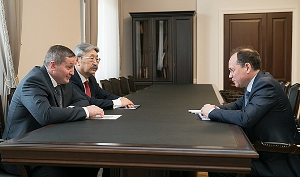 Андрей Бочаров обсудил с Евгением Гриценко перспективы сотрудничества