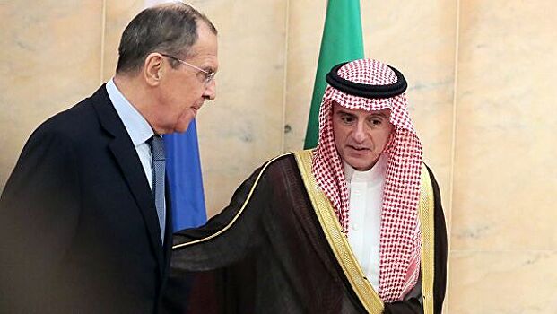 Лавров проводит встречу с главой МИД Саудовской Аравии на полях ГА ООН