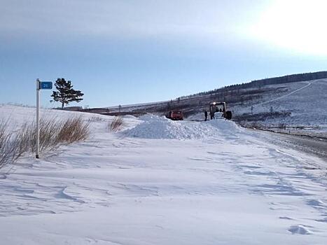 Метель замела автодорогу Шелопугино-Балей