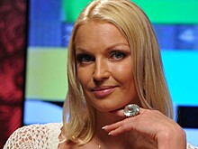 Ободранная Волочкова млеет от неприличных подарков любовника