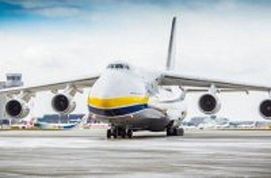 Пять из семи грузовых самолетов Ан-124 Antonov Airlines продолжают работу на благо Украины