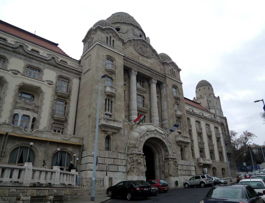 Купальня Геллерт