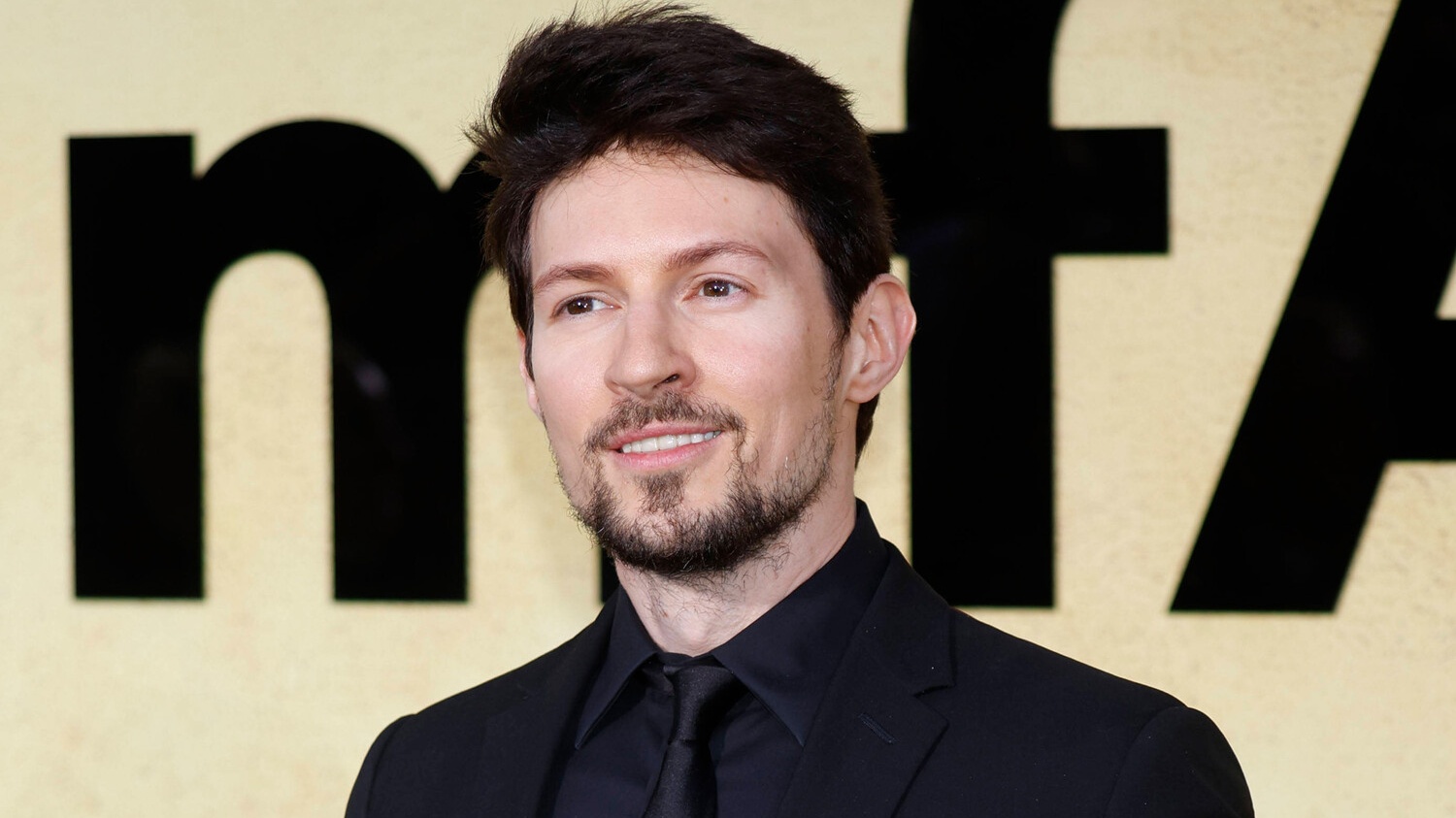 Дуров поблагодарил пользователей за то, что они делятся своими нюдсами в Telegram