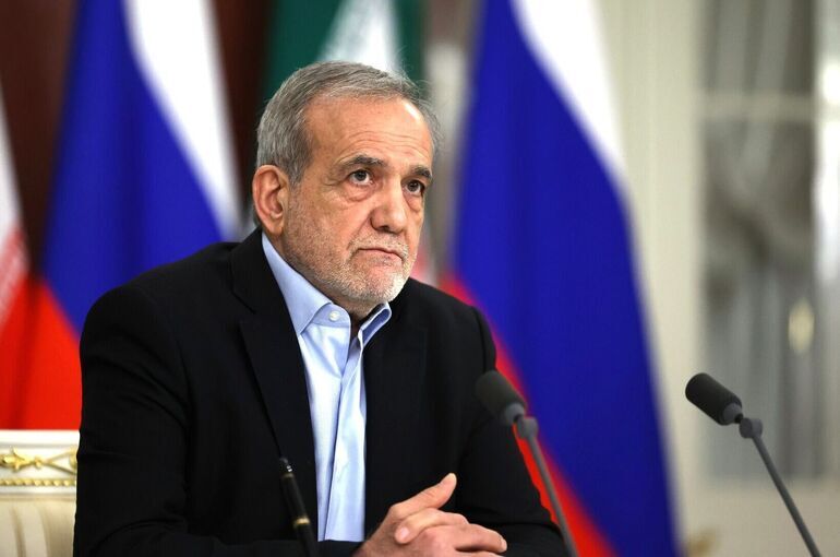 Президент Ирана обвинил США и Израиль в нарушении безопасности в Персидском заливе