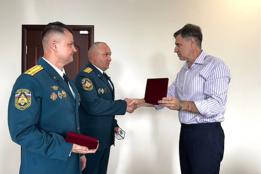 В Котельниках в честь Дня создания органов Государственного пожарного надзора вручили награды