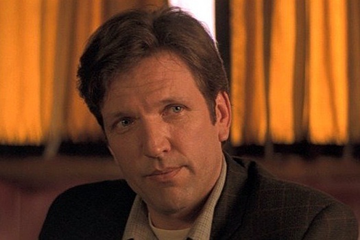 Скончался актер из "Друзей" и "Города грехов" Никки Кэтт