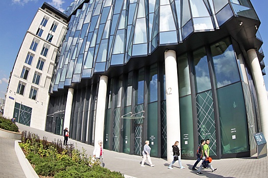 Растет строительство нежилых зданий