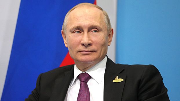 Путин поддержал привлечение студентов к строительству "Силы Сибири"