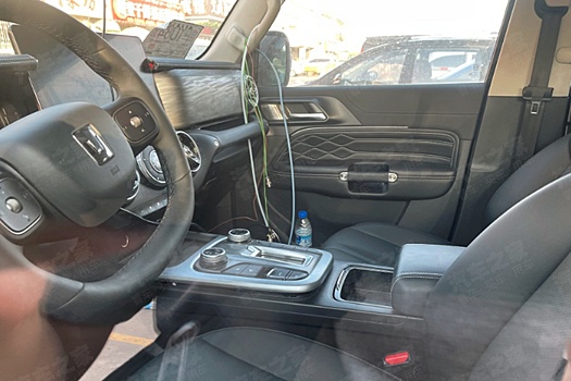 Салон обновленного Tank 300 тоже изменится