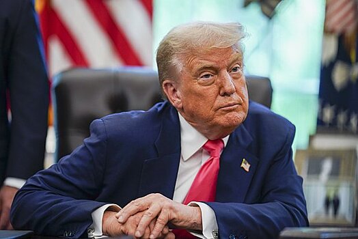 Во Франции объяснили, зачем Трамп выдвигает новые условия для введения санкций против РФ