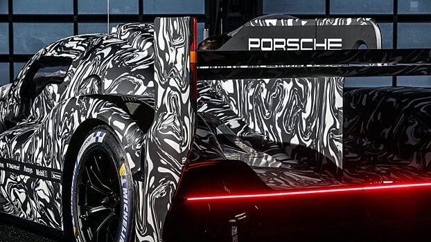В Сети появились первые фотографии гибридного прототипа Porsche 2023 LMDh для Ле-Мана