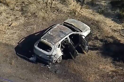 Горящий автомобиль с загадочными останками нашли на горной дороге