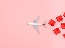 Туристам предложили найти в сугробе скидки на билеты в теплые края