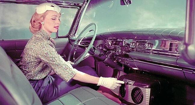 Когда появились первые кондиционеры в автомобилях СССР?