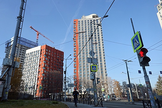 Почему Екатеринбург и Тюмень строят жилье значительно больше соседей