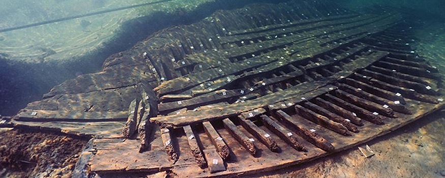 Остов римского корабля III века подняли со дна моря вблизи Сицилии