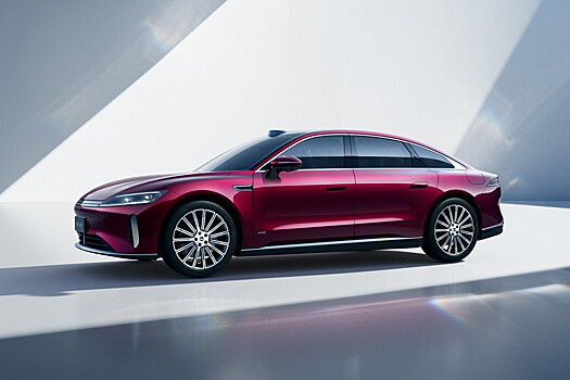 Chery собирается запустить в продажу большую четырехдверку