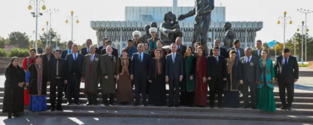 20 лет со дня основания туркменского центра культуры отметили в Узбекистане