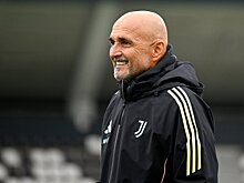 Экс-футболист сборной России высказался о травмах Захаряна